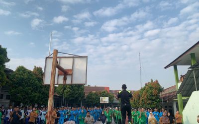 “Senam Sehat Bersama” di SMK Negeri 10 Bekasi